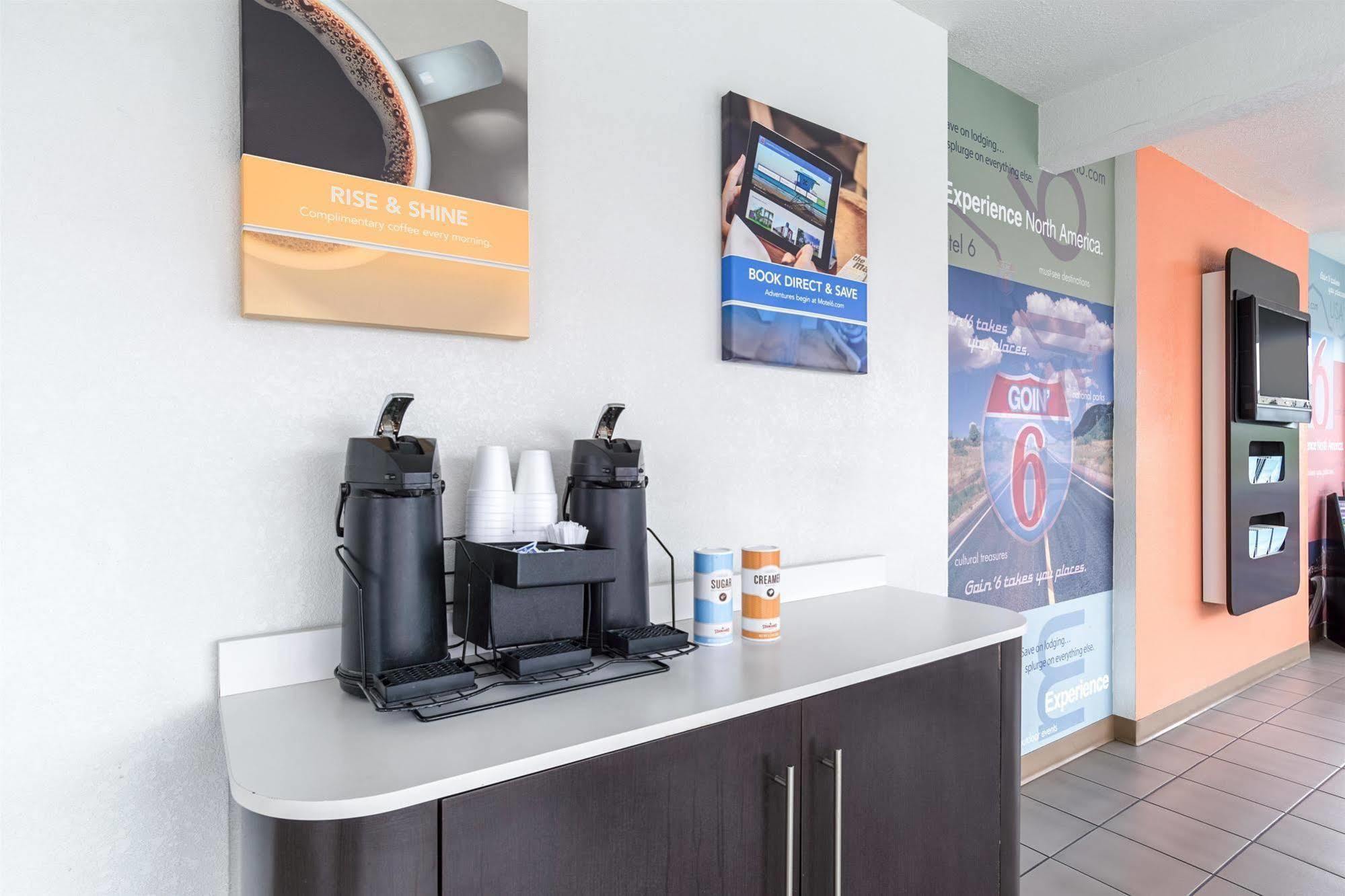 Motel 6-Long Beach, Ca - International City Zewnętrze zdjęcie